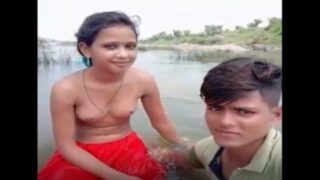 Desi boy sucking boobs of village girl